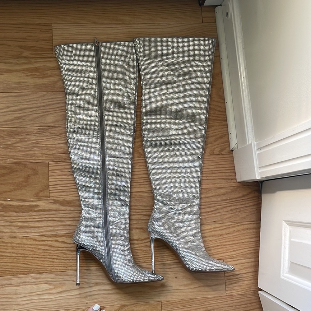 Steve Madden Women's Skyscraper Silver Stiletto Rhinestone Size 9.5 Boots